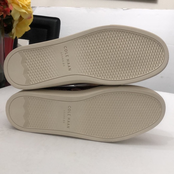 COLE HAAN GRANDPRO SPECTATOR SLIP- ON SNEAKERS  WOMENS SIZE 7.5 - Picture 11 of 15
